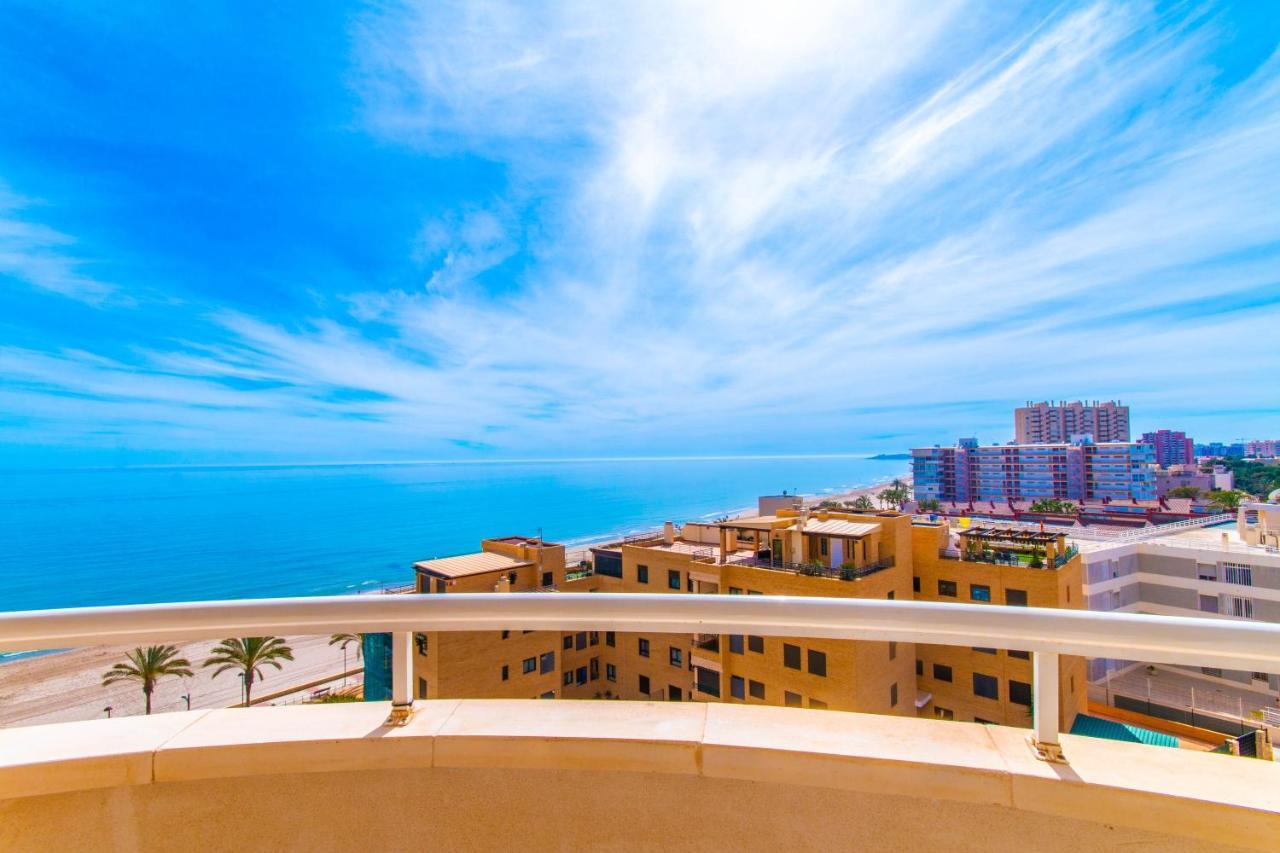 Lovely Apartment Beach Front & Pool إل كامبيلو المظهر الخارجي الصورة