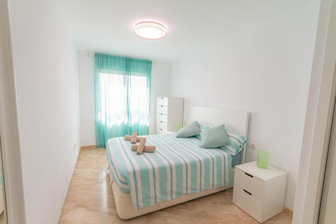 Lovely Apartment Beach Front & Pool إل كامبيلو المظهر الخارجي الصورة