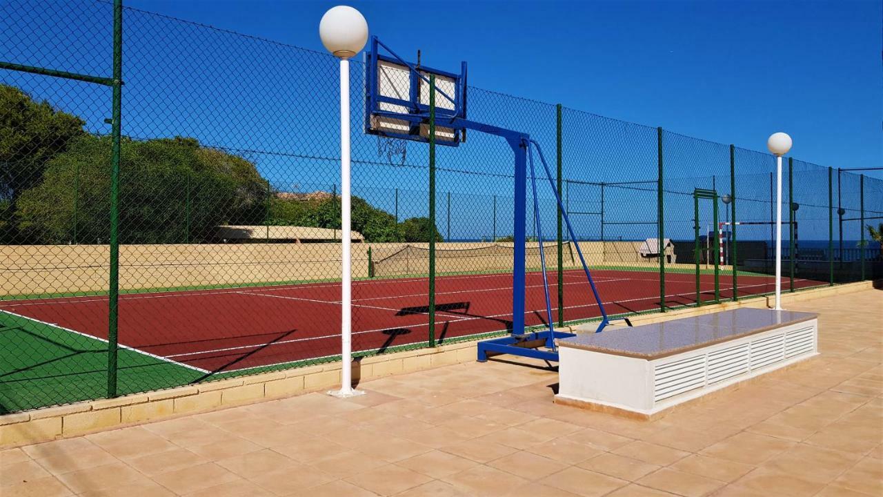 Lovely Apartment Beach Front & Pool إل كامبيلو المظهر الخارجي الصورة