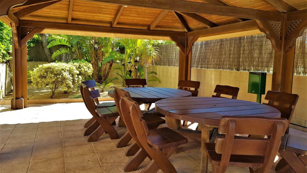 Lovely Apartment Beach Front & Pool إل كامبيلو المظهر الخارجي الصورة